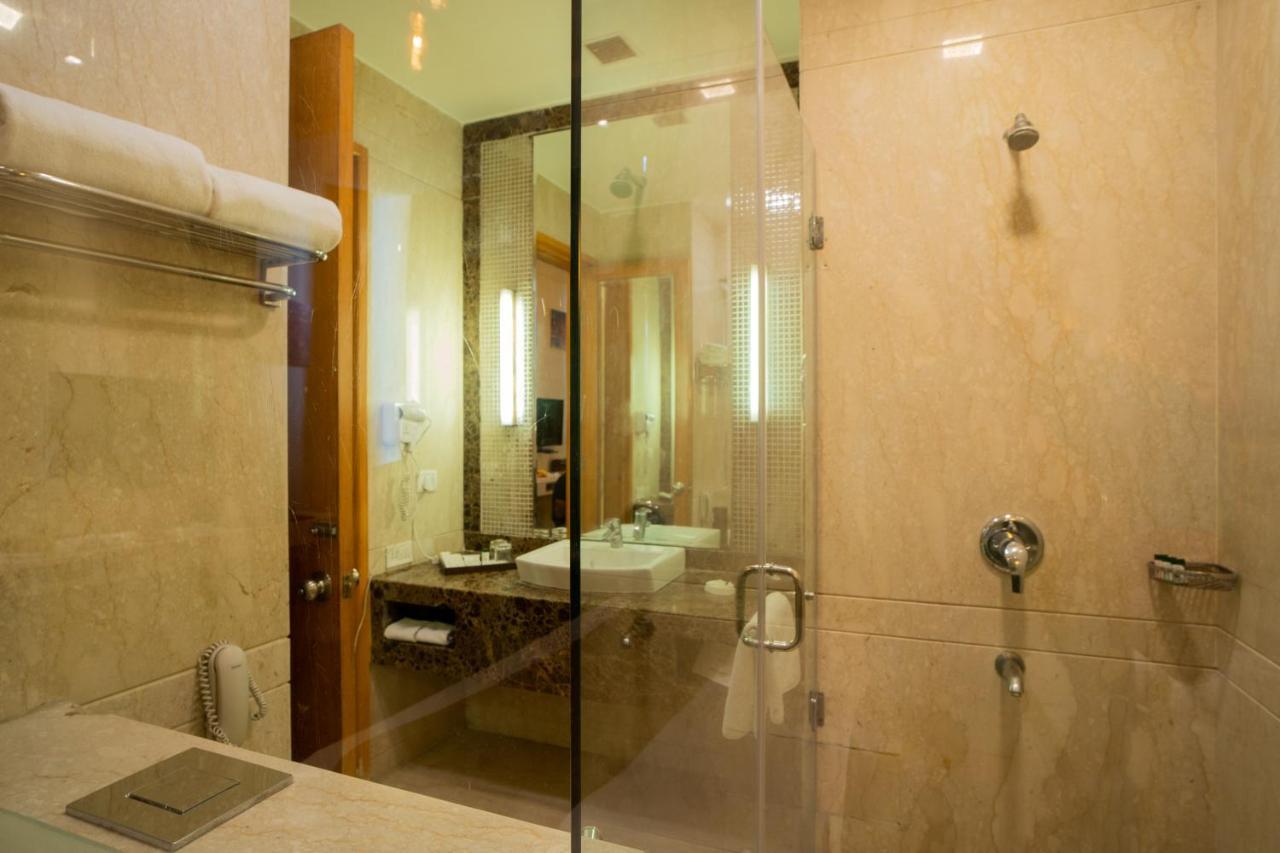 Opulent By Udman Chhattarpur New Delhi Exterior photo