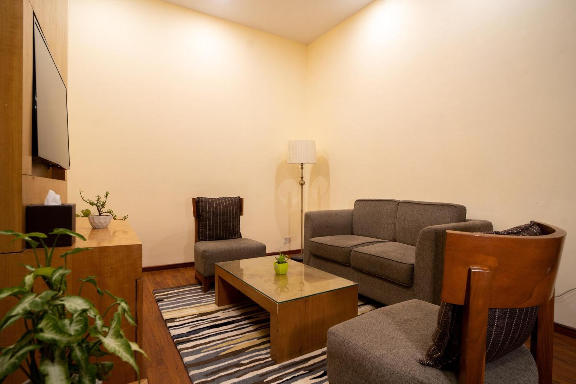 Opulent By Udman Chhattarpur New Delhi Exterior photo