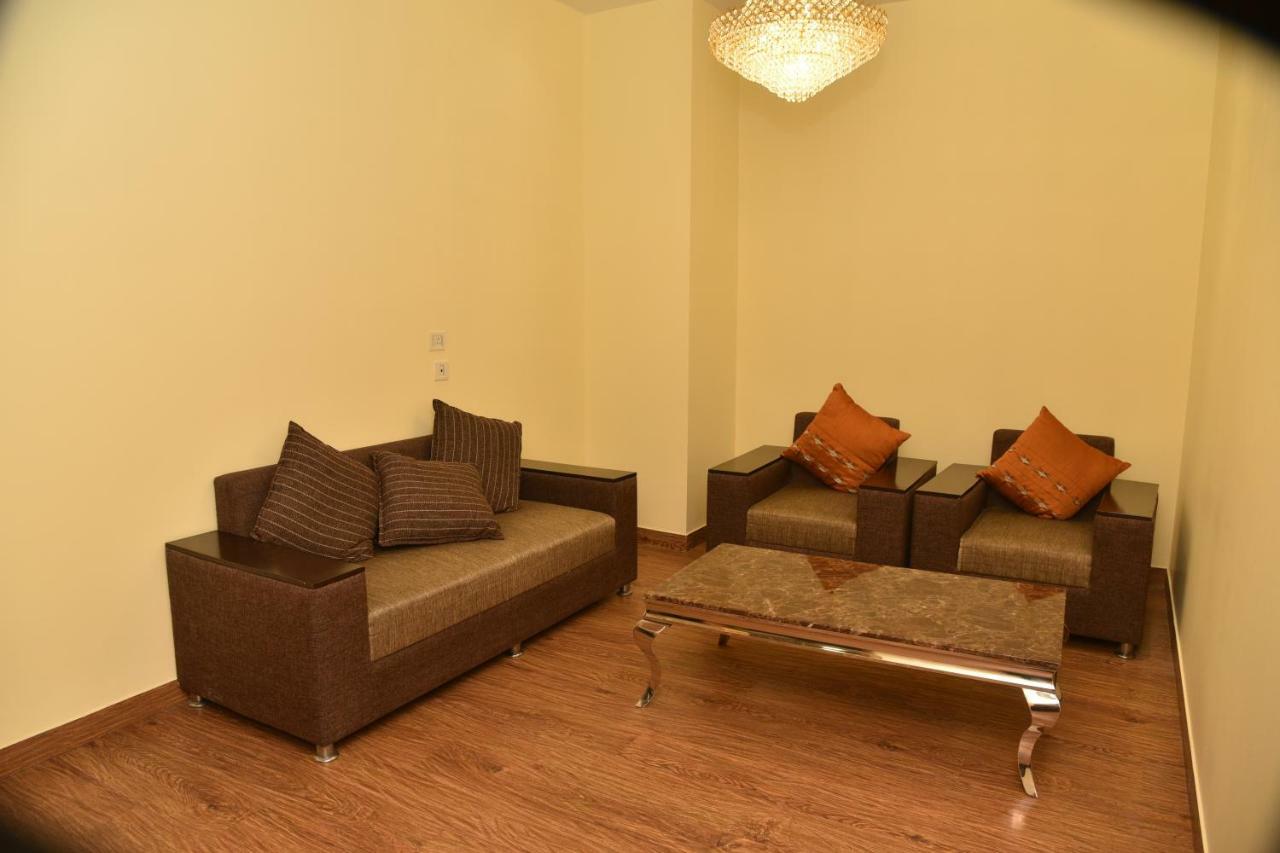 Opulent By Udman Chhattarpur New Delhi Exterior photo